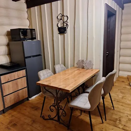 шепіт карпат 2 Vakantiehuis Synevyrsʼka Polyana