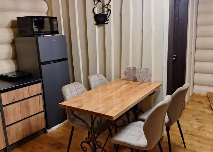 шепіт карпат 2 度假居 Synevyrsʼka Polyana